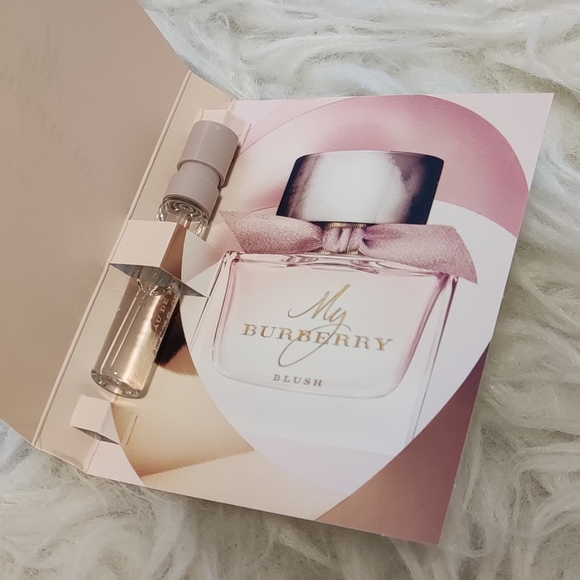 My Burberry blush EDP bundle of 5 - Picture 2 of 4